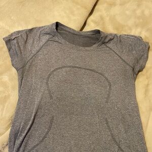 Lululemon shirt